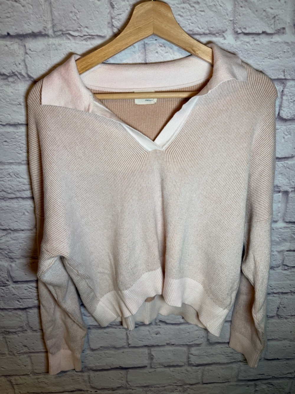 Dreamers by Debut size medium light pink collared sweater